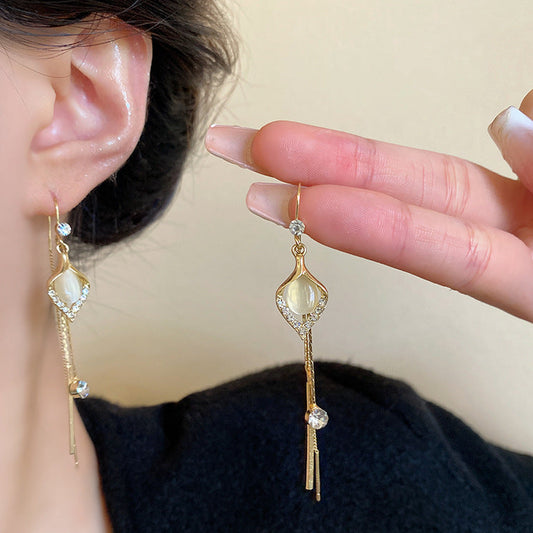 Light Luxury Catopal Tassel Earrings