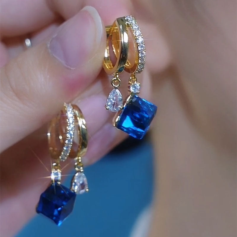 Blue Sugar Crystal Cube Ear Clip