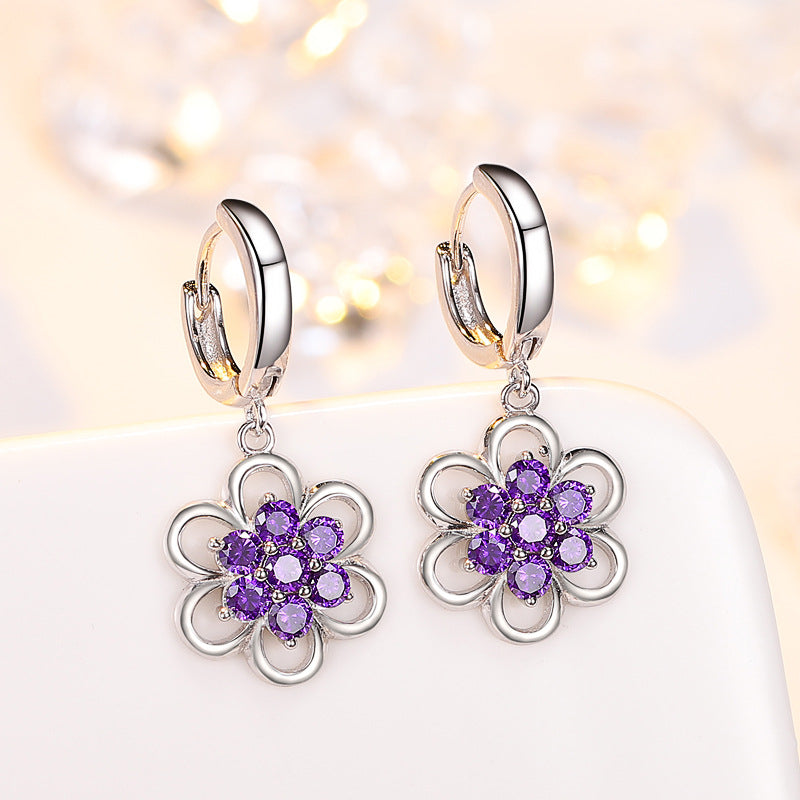 White Flower Copper Long Temperament Earrings
