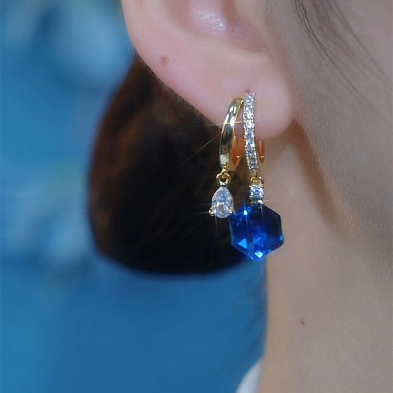 Blue Sugar Crystal Cube Ear Clip