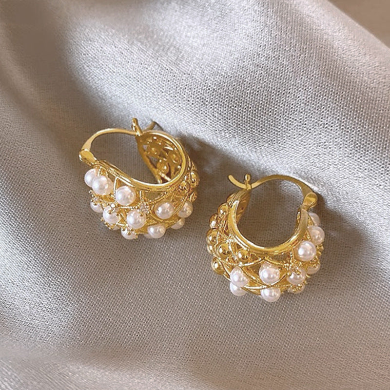 French Pearl Rhinestone Mesh Ear Clip