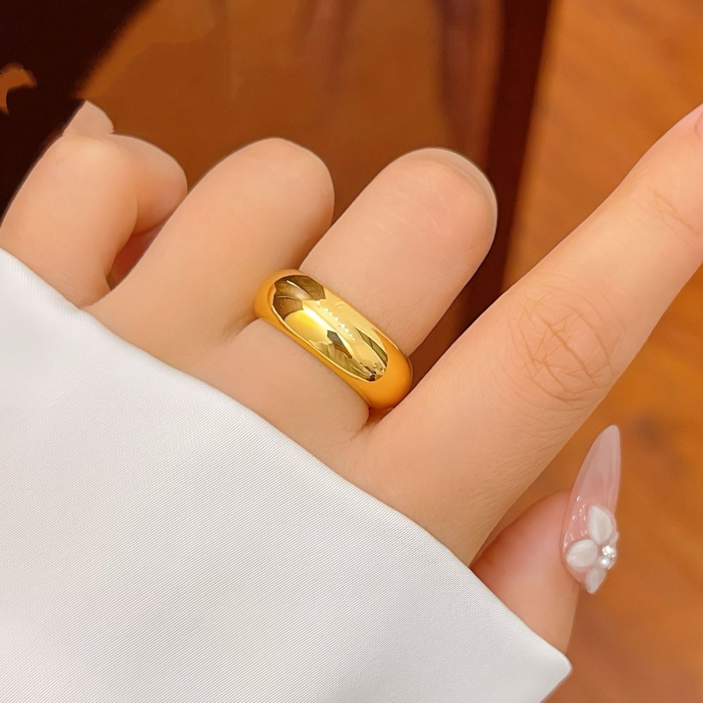 Glossy Gold Wide Ring