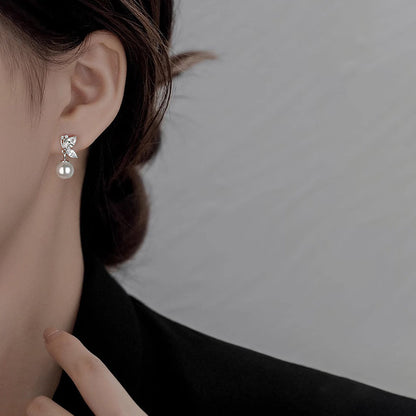 Rhinestone Butterfly Pearl Earrings