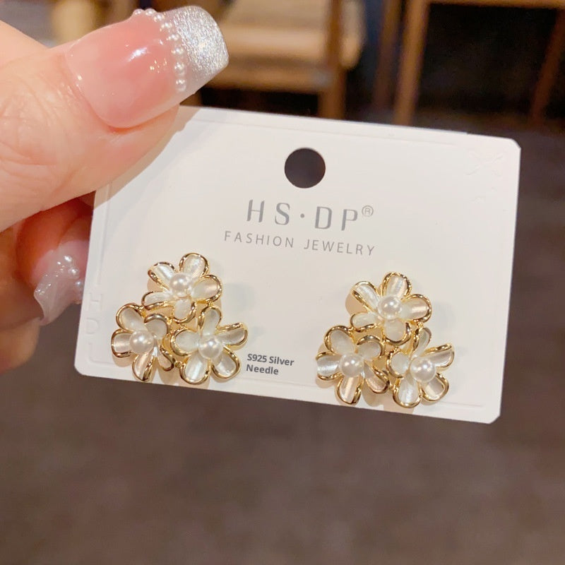 White Three-petal Flower Stud Earrings