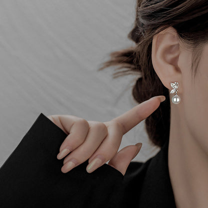 Rhinestone Butterfly Pearl Earrings