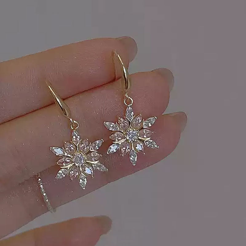 Shiny Zircon Snowflake Earrings