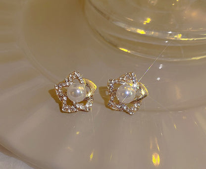 Pearl Flower Diamond Stud Earrings