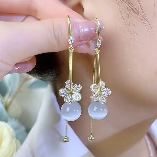 High-End Lightweight Luxury Earrings